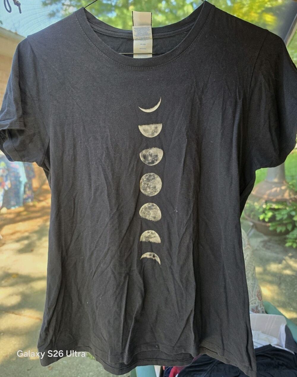 Port & Company Unisex Black Moon Phases Graphic Crew Neck Tee L Cotton